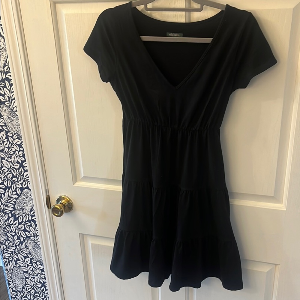 Wild Fable (Target owned) black v- neck tiered T- shirt dress. Size XS